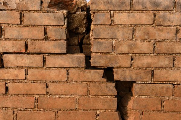 Broken Brick Repair in Valparaiso