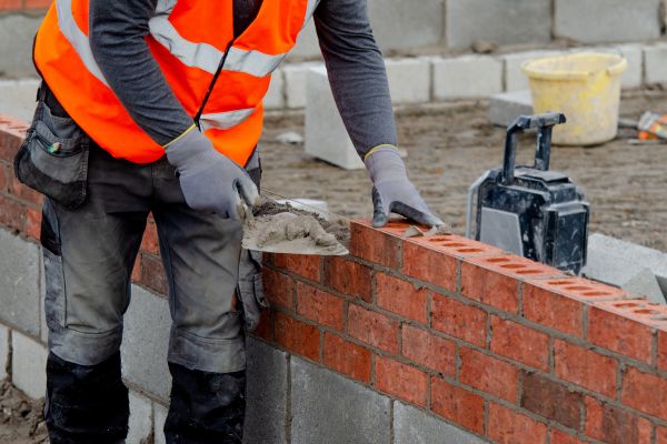 Bricklaying in Valparaiso