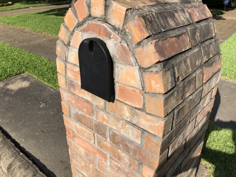 Brick Mailbox Service